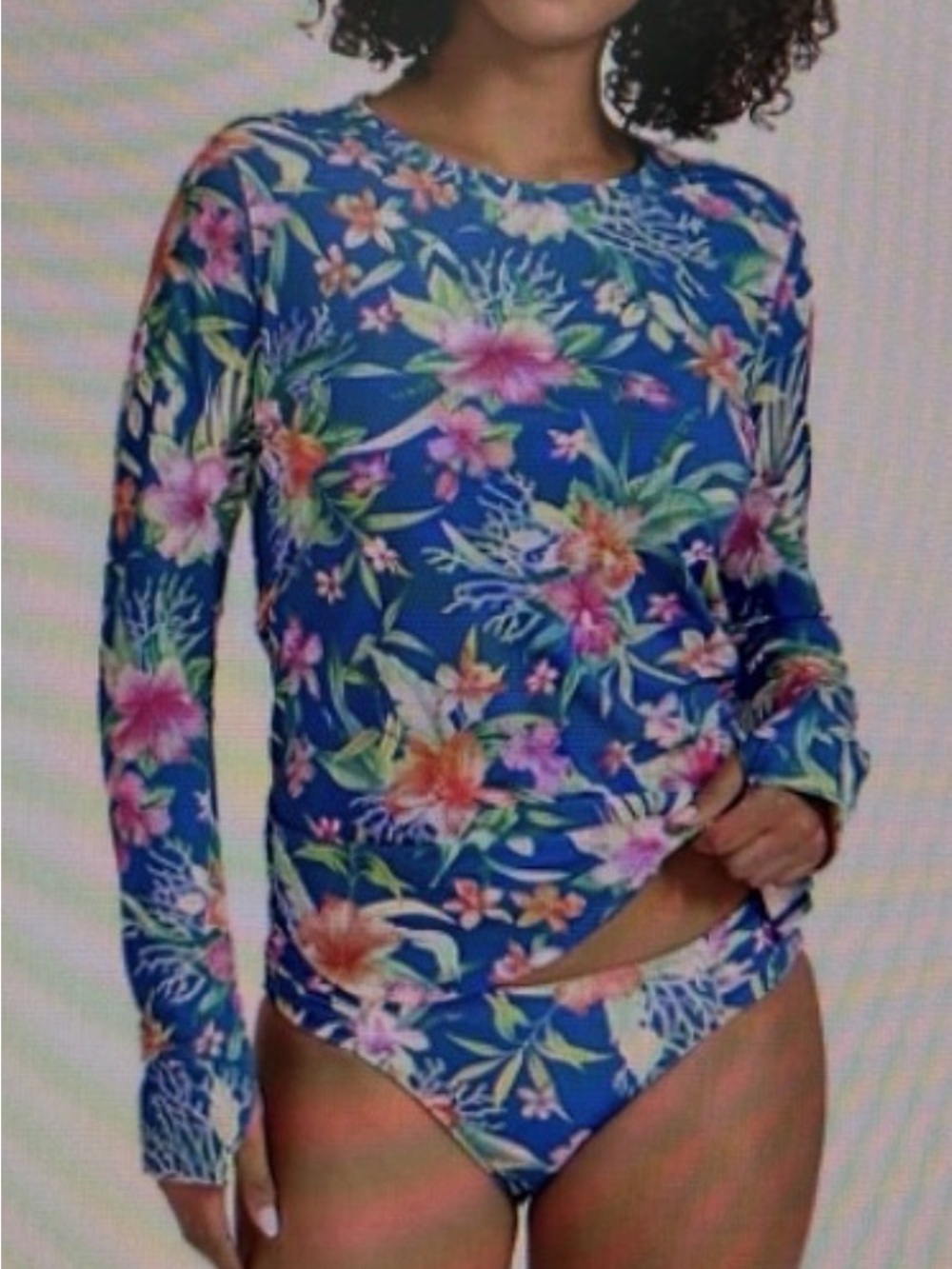 Tommy Bahama Blue Isola Vita Tropical Hibiscus Floral Long-Sleeve Rash Guard.